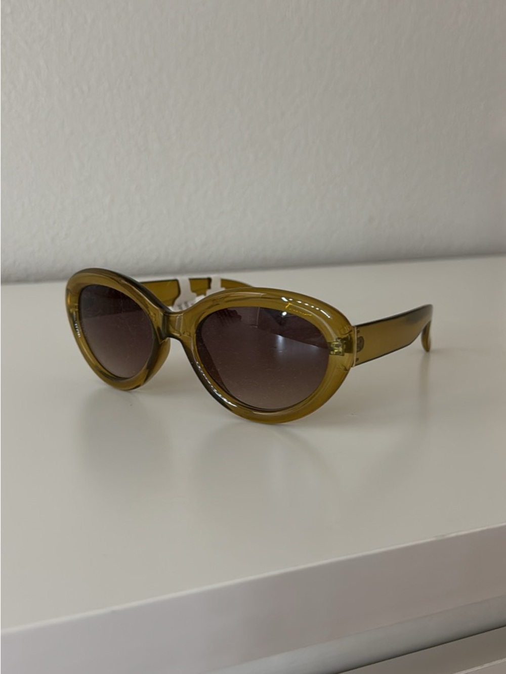 NWT FREE PEOPLE Sunglasses - Picture 2 of 3